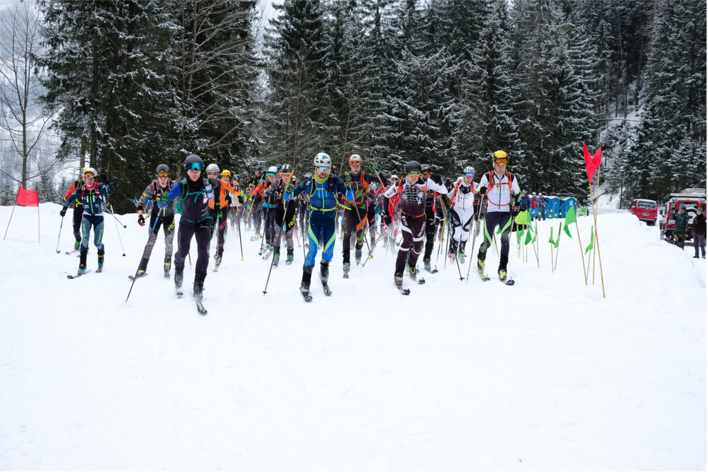 Start zawodnikow_MJS 2022 fot Przemysław Knap Start 